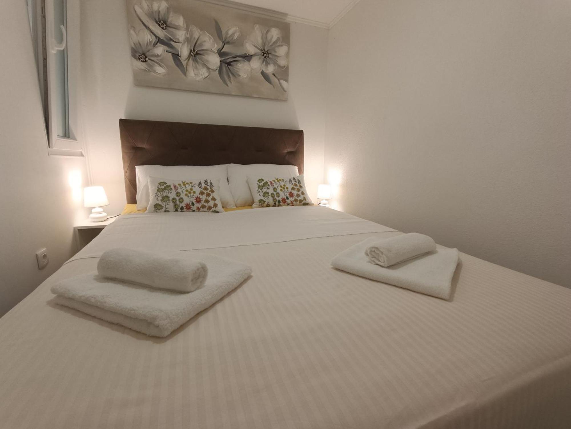 Apartment Belleza With Private Jacuzzi 자다르 외부 사진